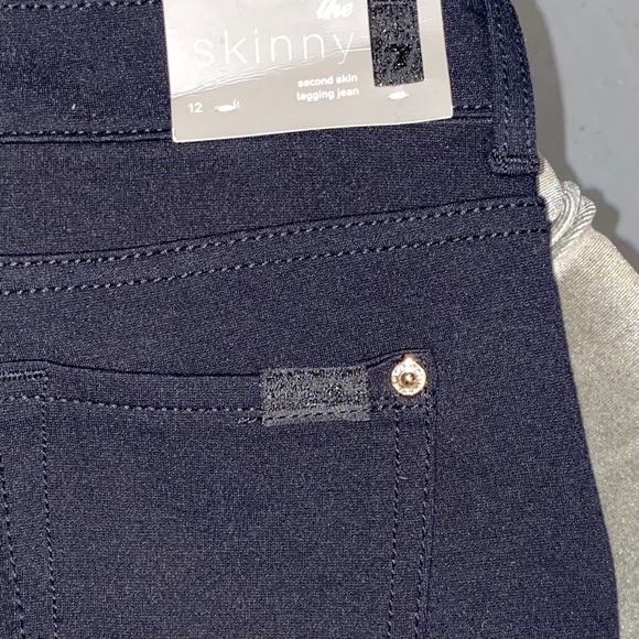 🗣NWT🗣 7 For All Mankind Casual Pants - Picture 2 of 4